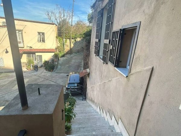 appartamento in affitto a Napoli in zona Posillipo