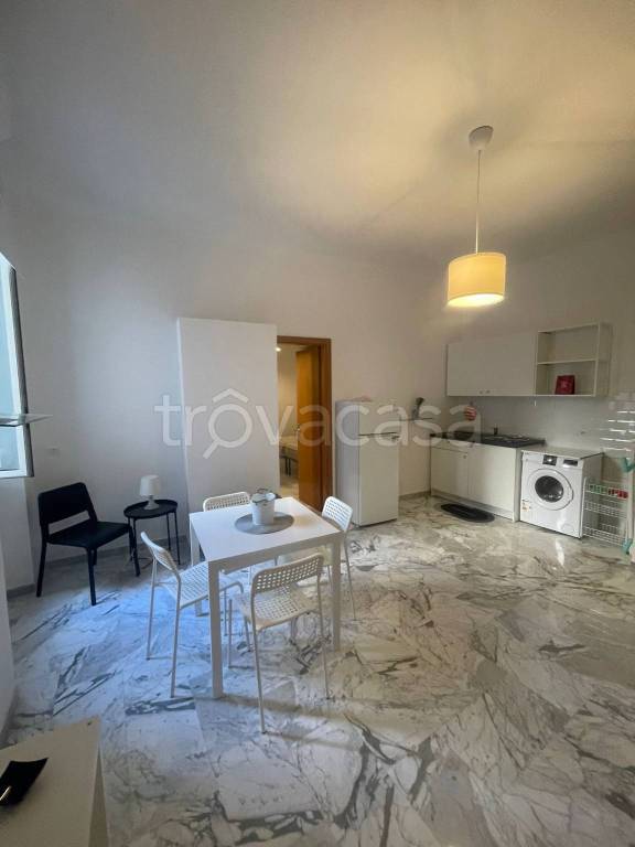 appartamento in affitto a Napoli in zona Pendino / San Giuseppe