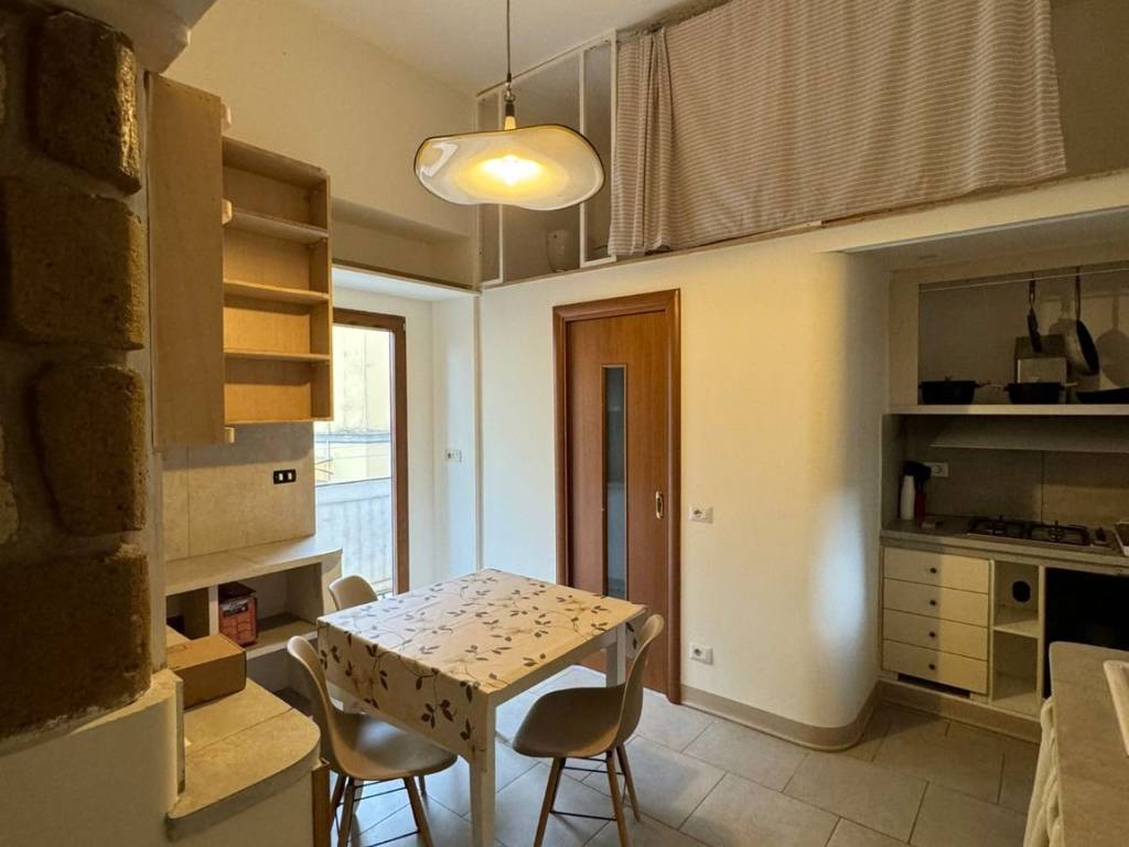 appartamento in affitto a Napoli