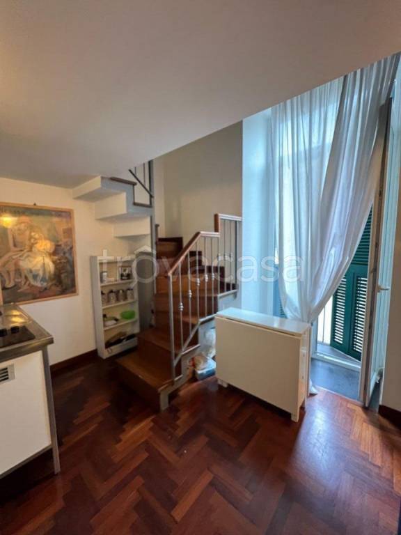 appartamento in affitto a Napoli