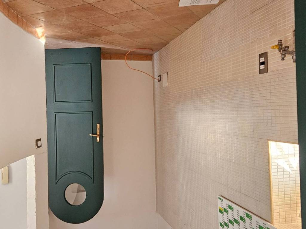 appartamento in affitto a Napoli in zona Chiaia