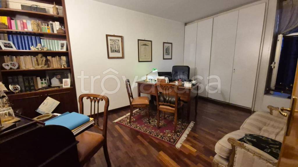 appartamento in affitto a Napoli
