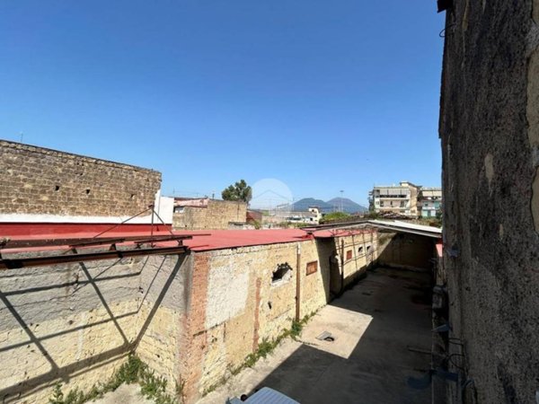 locale commerciale in affitto a Napoli in zona Zona Industriale-Ferrovia