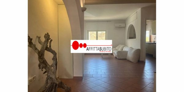 appartamento in affitto a Napoli in zona Chiaia