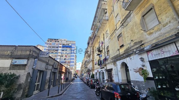 appartamento in affitto a Napoli in zona Pendino / San Giuseppe
