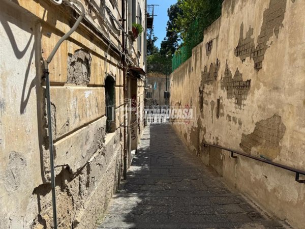 appartamento in affitto a Napoli in zona Miano