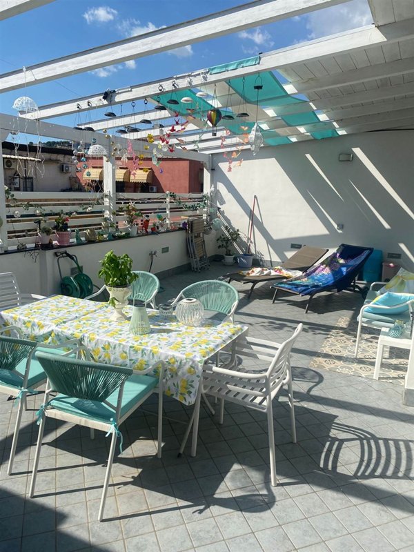 appartamento in affitto a Napoli in zona Vicaria