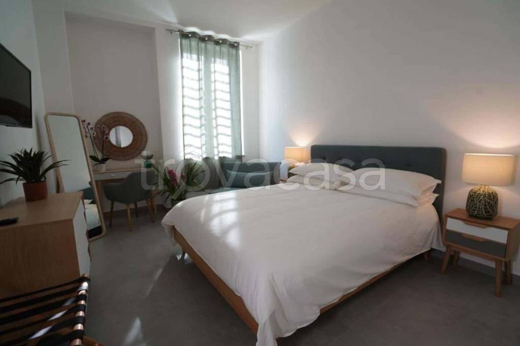 appartamento in affitto a Napoli