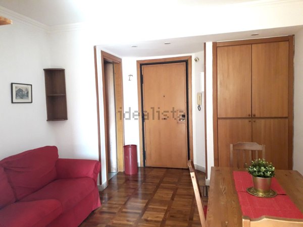 appartamento in affitto a Napoli in zona Chiaia