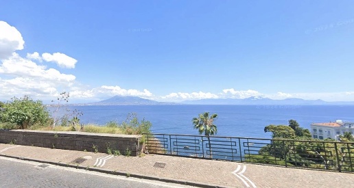 appartamento in affitto a Napoli in zona Posillipo