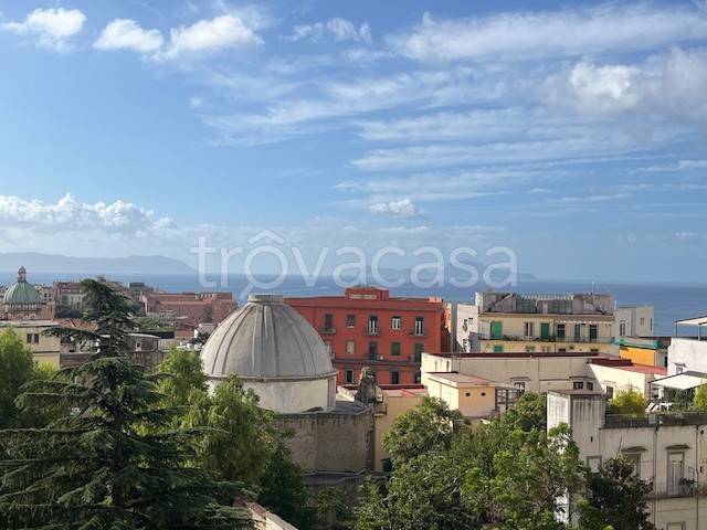 appartamento in affitto a Napoli