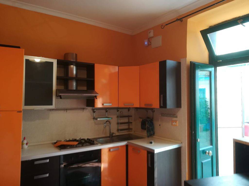 appartamento in affitto a Napoli