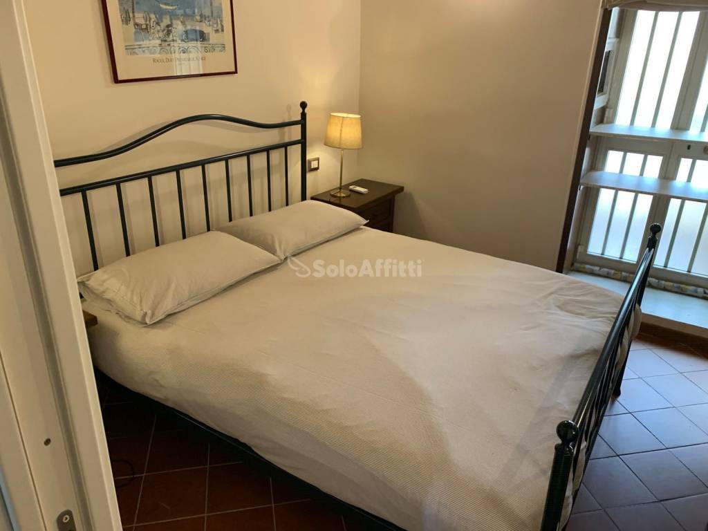 appartamento in affitto a Napoli in zona Chiaia