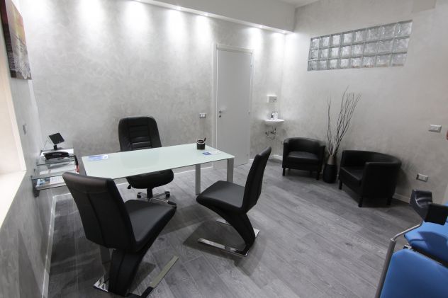 ufficio in affitto a Napoli in zona Chiaiano