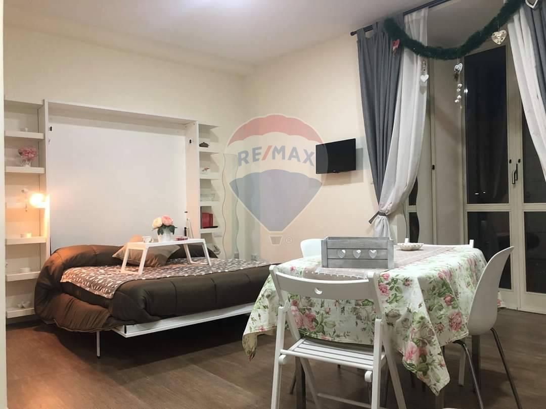 appartamento in affitto a Napoli in zona Pendino / San Giuseppe