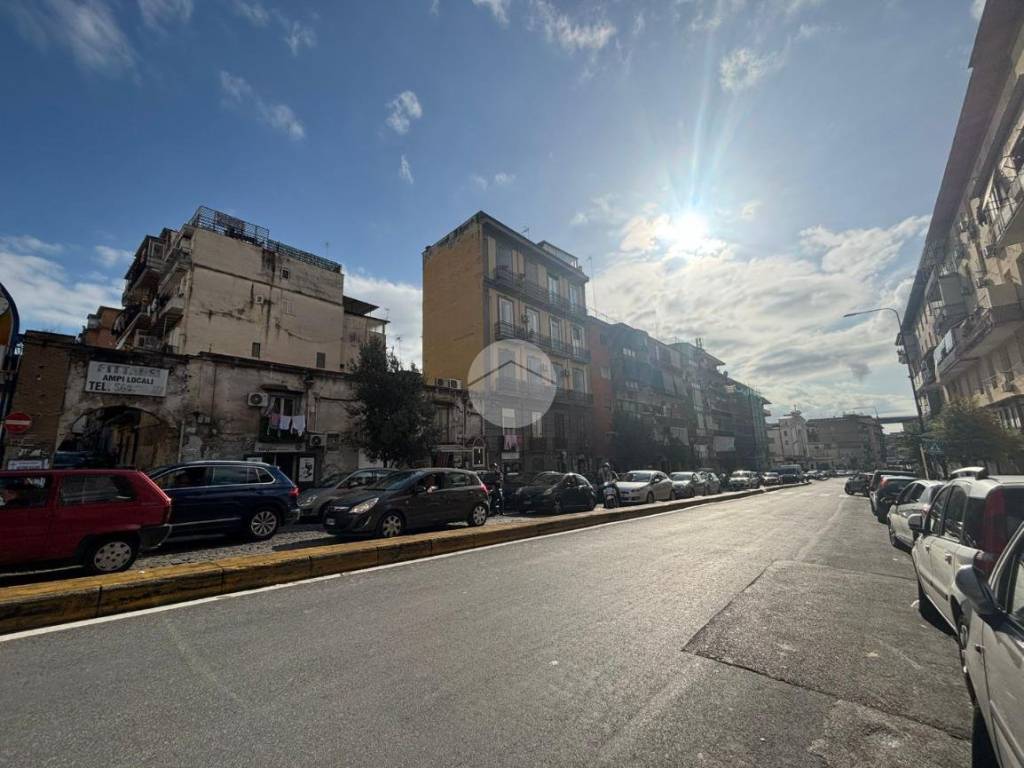 appartamento in affitto a Napoli in zona San Carlo all'Arena