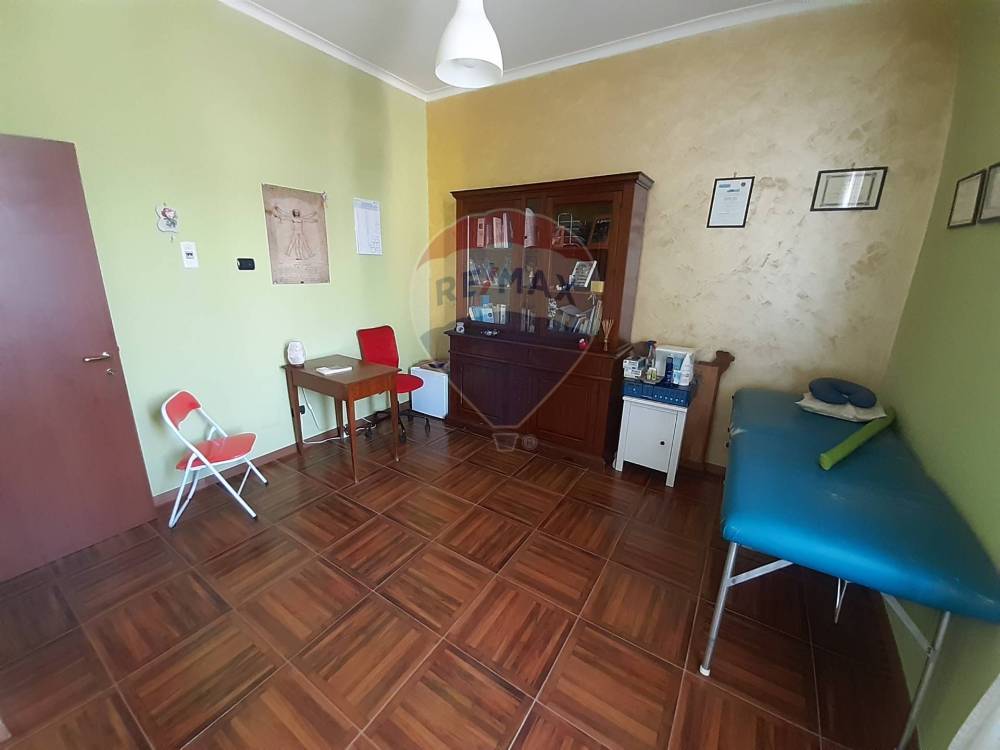 ufficio in affitto a Napoli