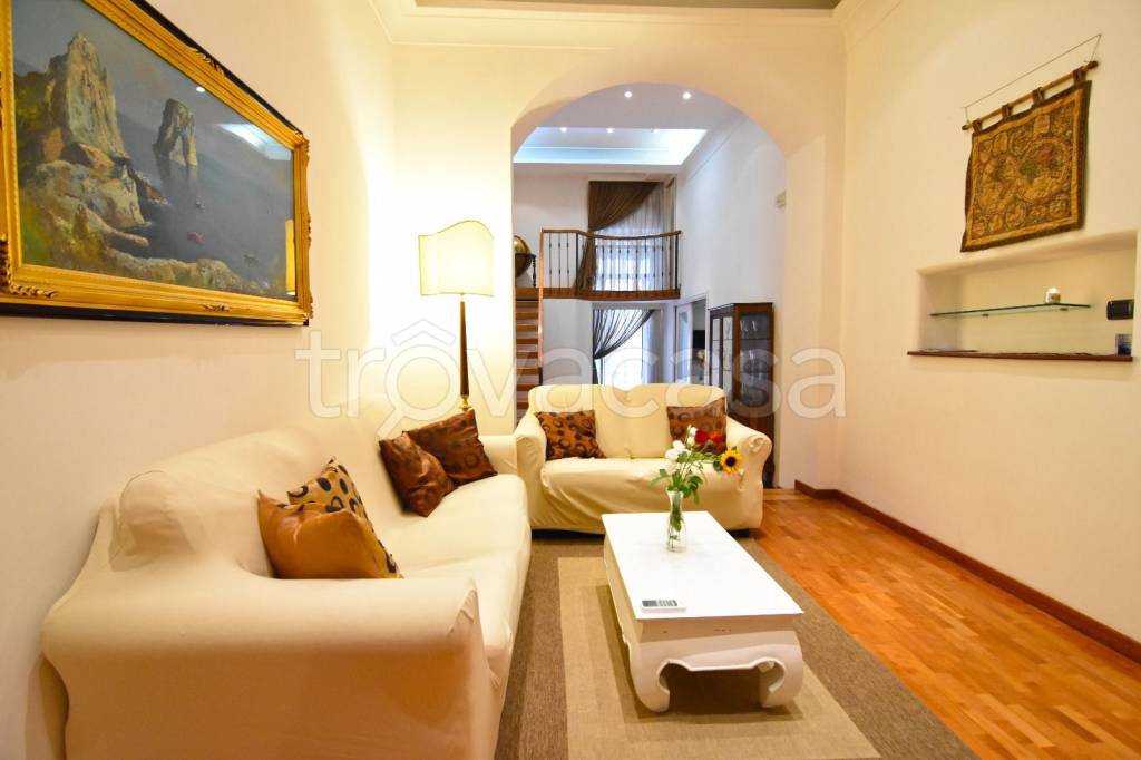 appartamento in affitto a Napoli