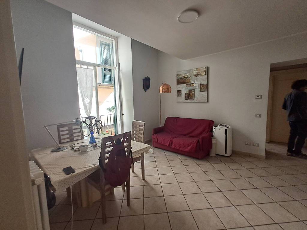 appartamento in affitto a Napoli