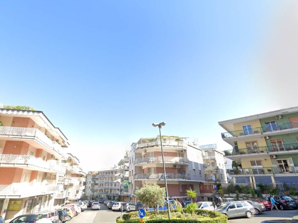 appartamento in affitto a Napoli in zona Capodimonte / Colli Aminei
