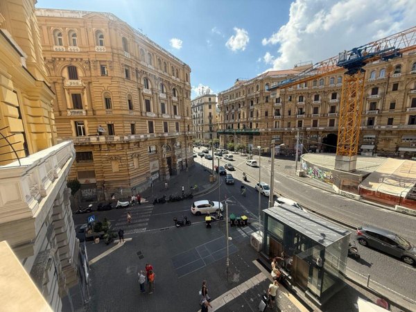 appartamento in affitto a Napoli in zona Stella