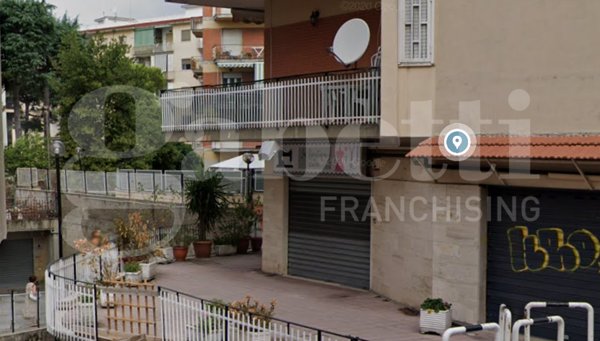 locale commerciale in affitto a Napoli in zona Capodimonte / Colli Aminei