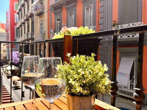 appartamento in affitto a Napoli in zona Chiaia