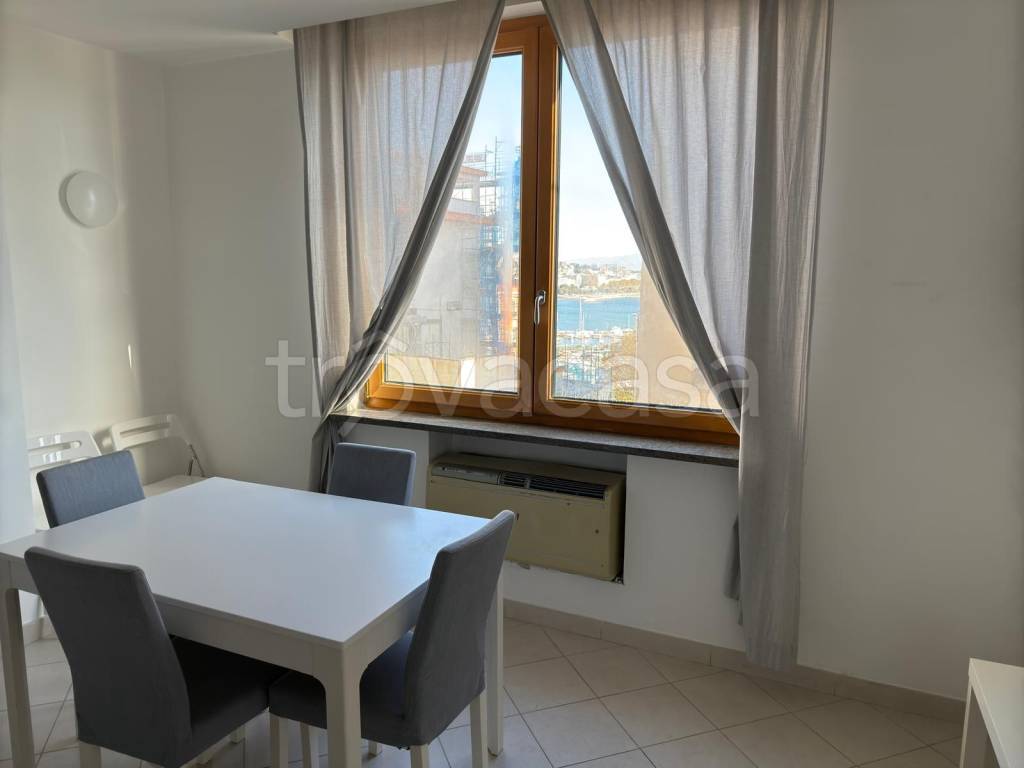 appartamento in affitto a Napoli in zona Posillipo