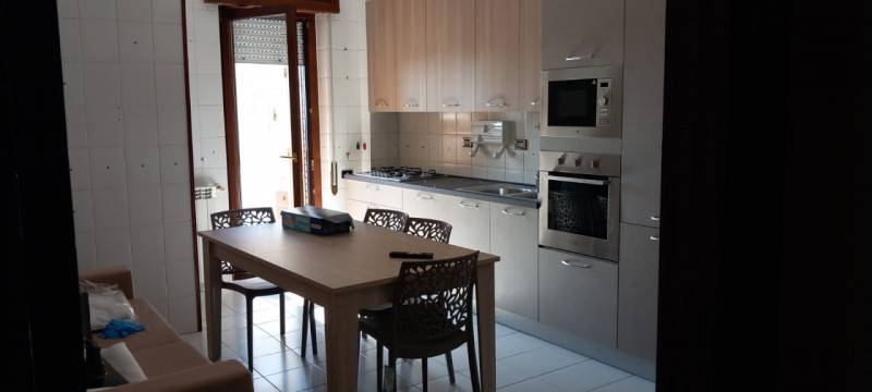 camera singola in affitto a Napoli in zona Capodimonte / Colli Aminei