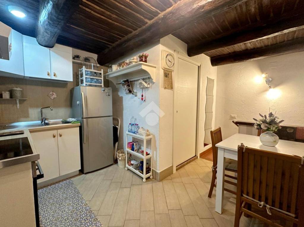 appartamento in affitto a Napoli in zona San Ferdinando
