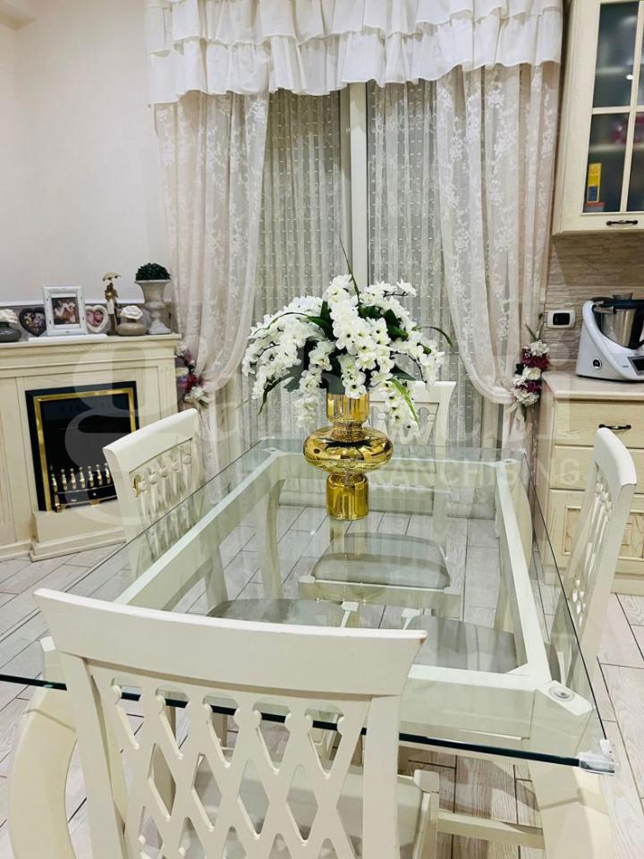 appartamento in affitto a Napoli in zona Pendino / San Giuseppe