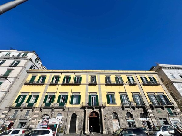 appartamento in affitto a Napoli in zona Chiaia