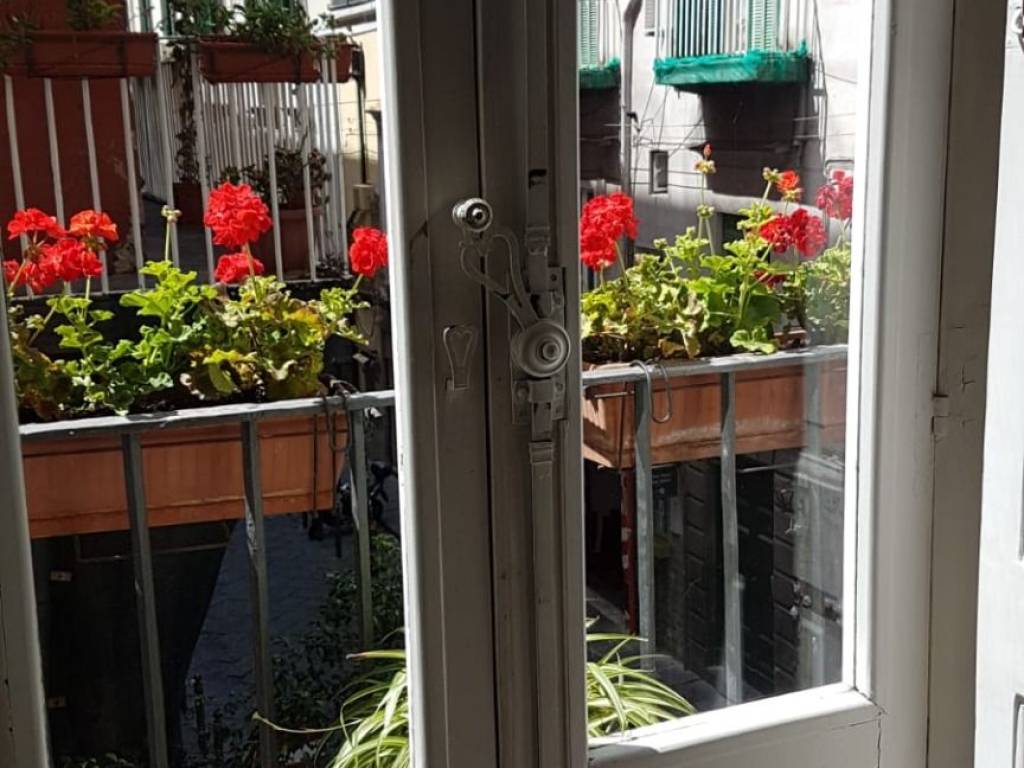 appartamento in affitto a Napoli in zona Chiaia