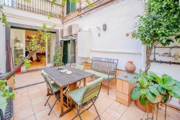 appartamento in affitto a Napoli in zona San Ferdinando