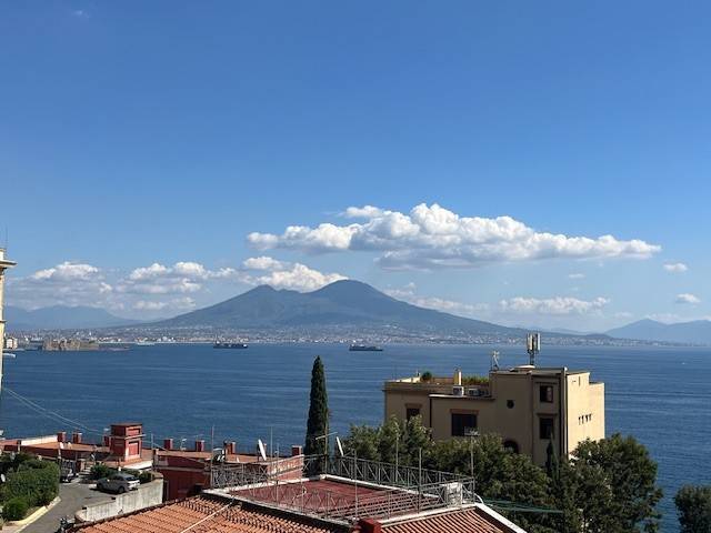 appartamento in affitto a Napoli in zona Posillipo
