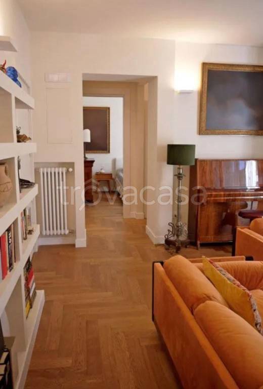 appartamento in affitto a Napoli