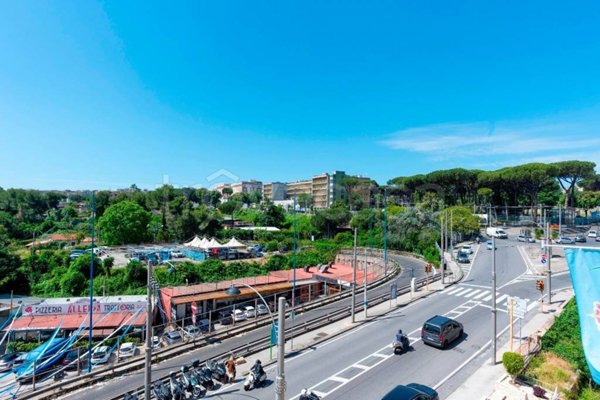 appartamento in affitto a Napoli in zona Capodimonte / Colli Aminei