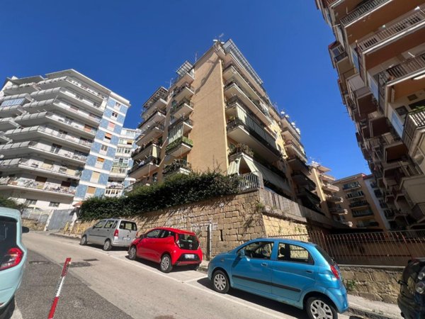 appartamento in affitto a Napoli in zona Montecalvario