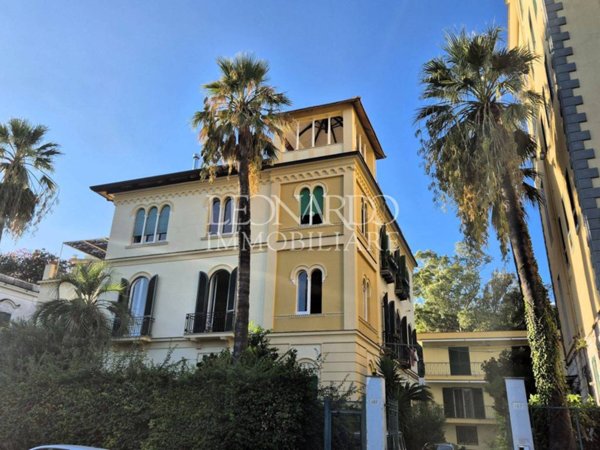 appartamento in affitto a Napoli in zona Posillipo