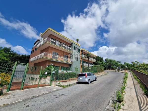 appartamento in affitto a Napoli in zona Posillipo