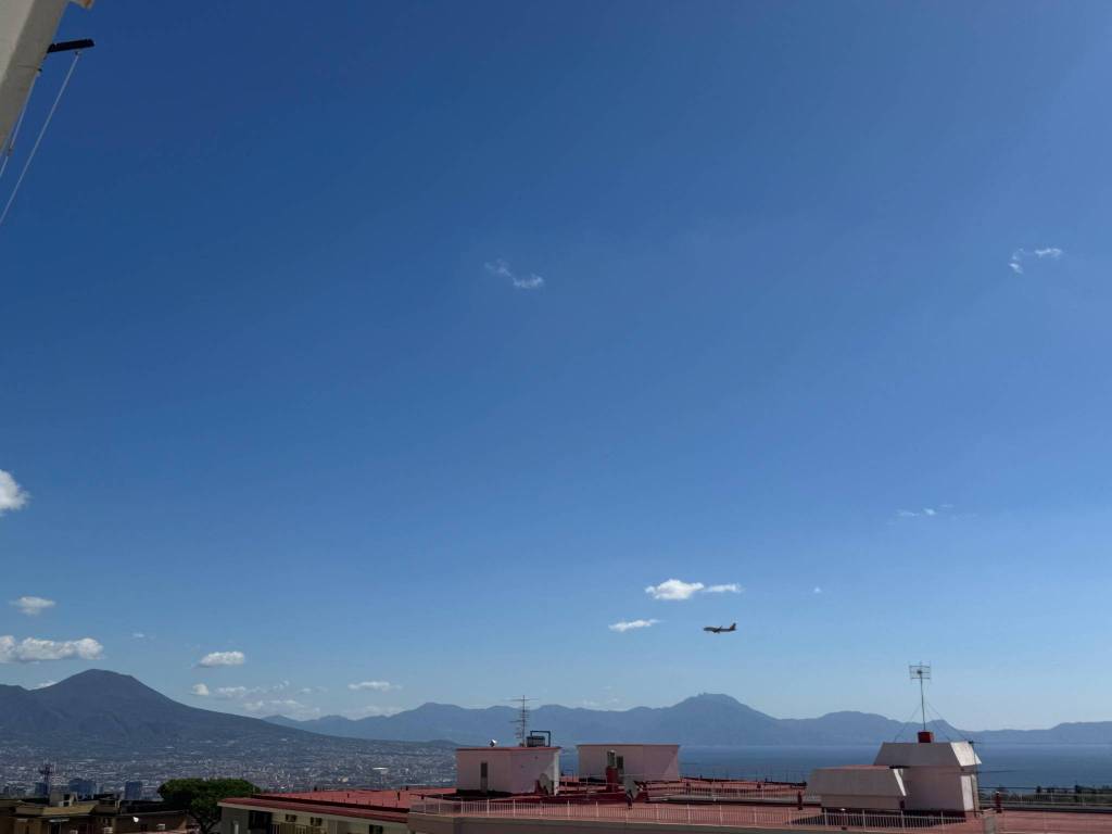 appartamento in affitto a Napoli in zona Capodimonte / Colli Aminei