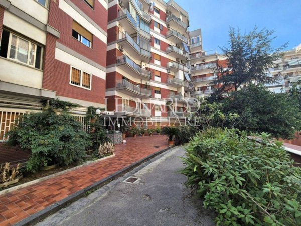 ufficio in affitto a Napoli in zona Fuorigrotta