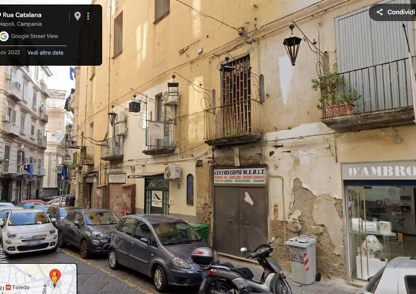 appartamento in affitto a Napoli in zona Porto
