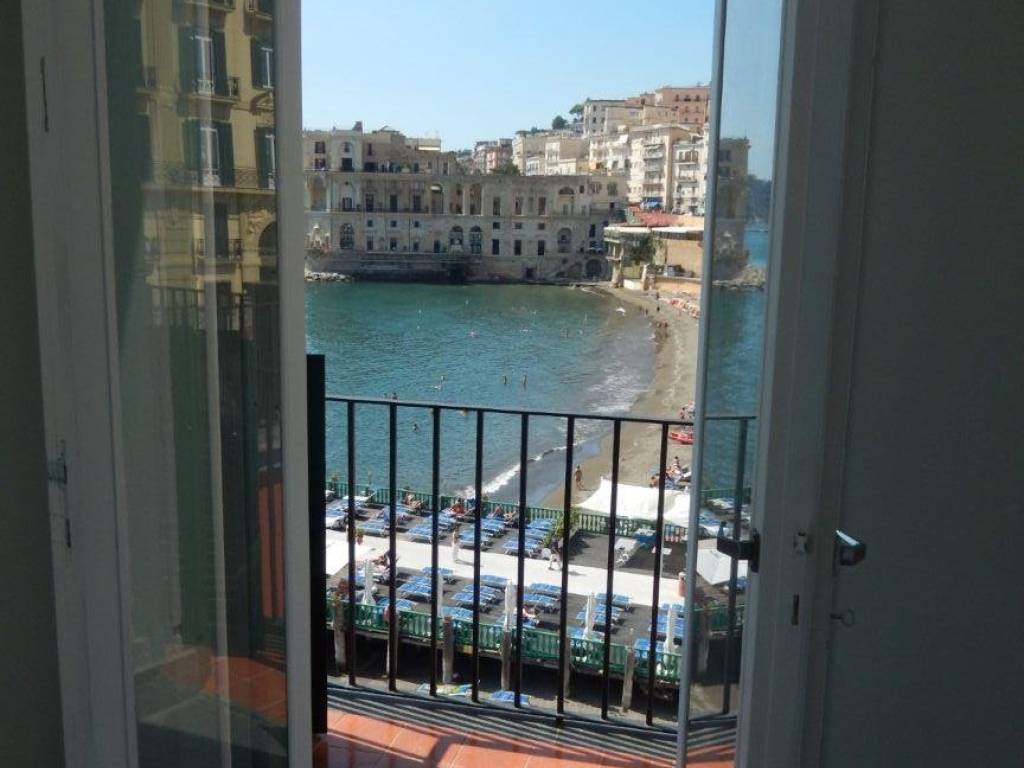 appartamento in affitto a Napoli in zona Posillipo