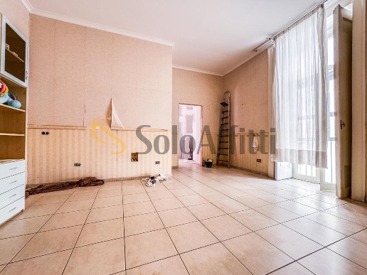 appartamento in affitto a Napoli in zona Stella