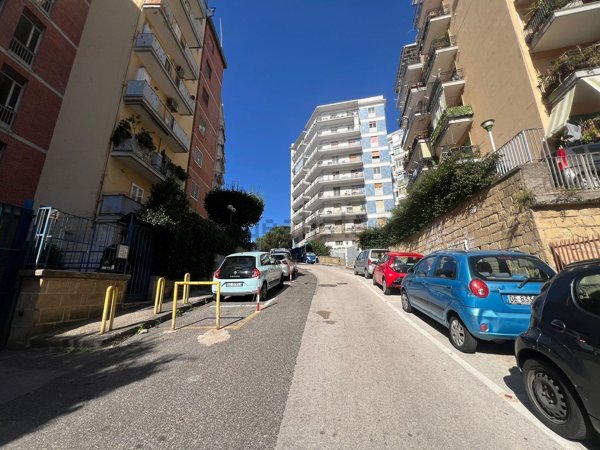 appartamento in affitto a Napoli in zona Arenella