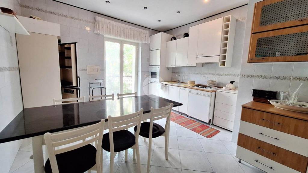 appartamento in affitto a Napoli in zona Avvocata