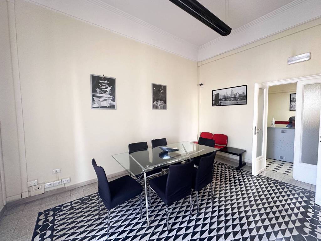 ufficio in affitto a Napoli