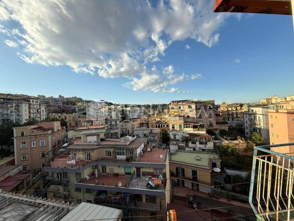 appartamento in affitto a Napoli in zona Avvocata