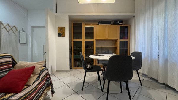 appartamento in affitto a Napoli in zona Chiaia